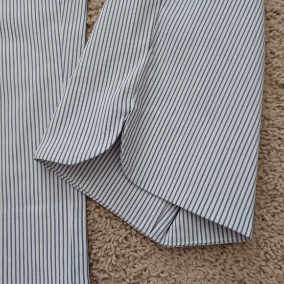 Women's Capri, Blue/Gray Pinstripe, Size 10, NWT - Picture 4 of 5